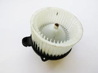 971133X000,MOTOR & FAN ASSY-A/C BLOWER,N/A