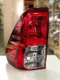 815610K261,LENS & BODY, REAR COMBINATION LAMP, LH,اصطب رفرف خلفي يسار - بدون ملحقات